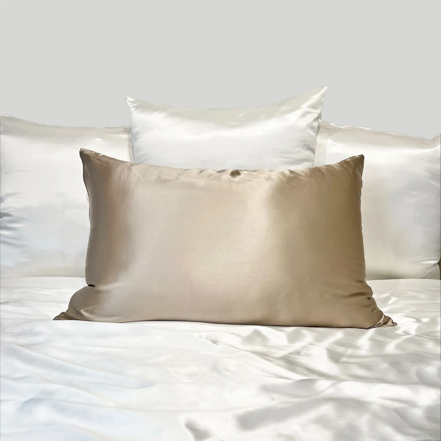 22 Momme Silk Pillowcase - Taupe