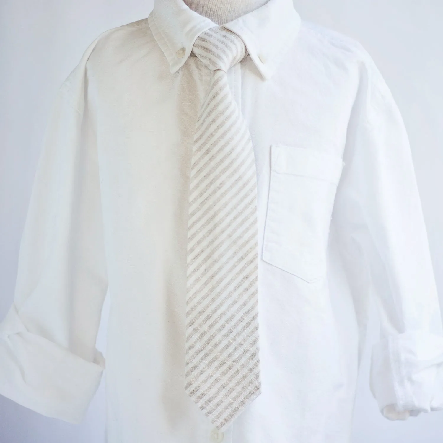 Boy's Necktie / Natural Linen Stripe