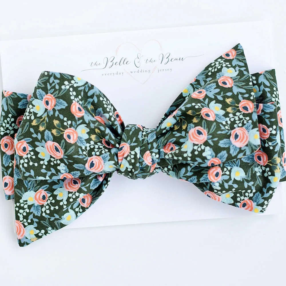 Boy's Necktie / Rosa In Forest