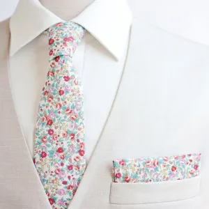 Men's Necktie / Blossoms In Red